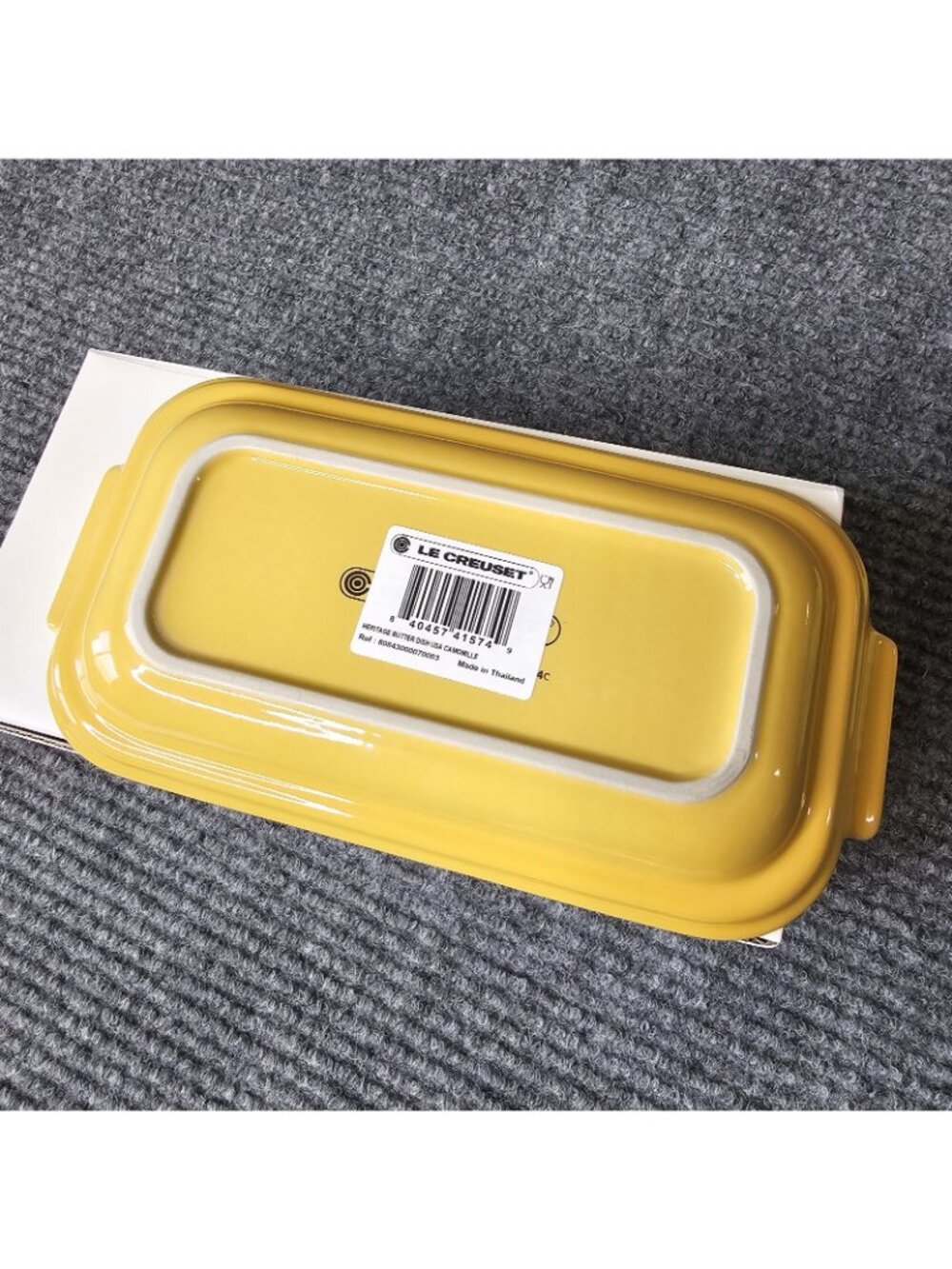 NEW RARE Le Creuset Heritage Butter Dish New Camomille Yellow Color - New in Box - Picture 5 of 6